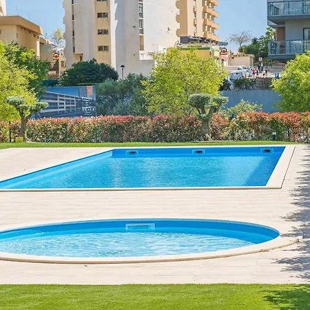 Monte E Pool
