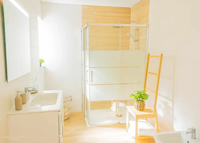 Monte E Pool Apartment